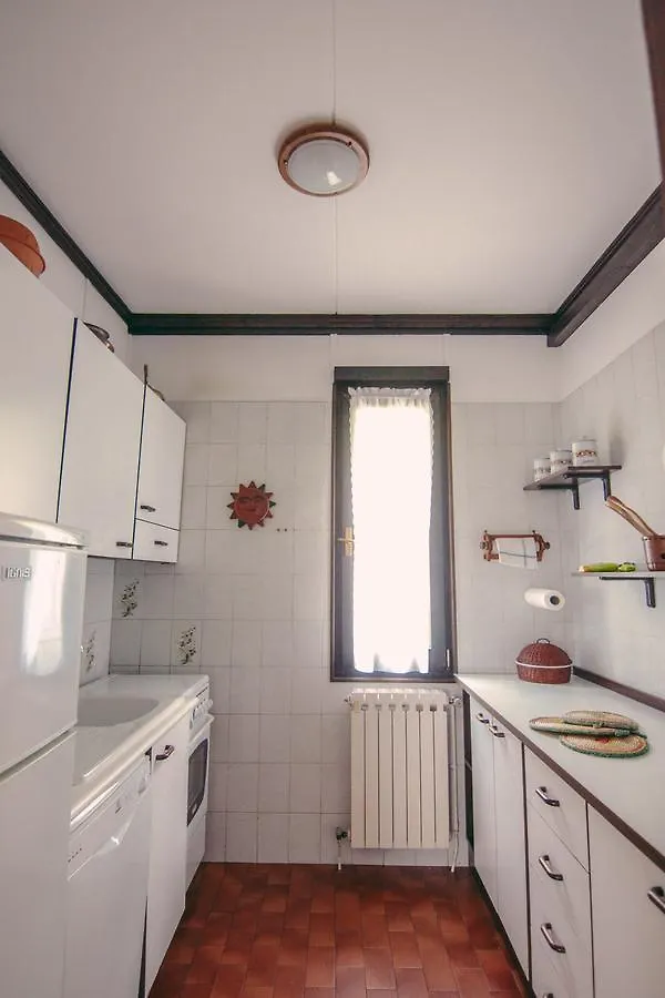 Holiday home Casa Elena Villa Castelveccana